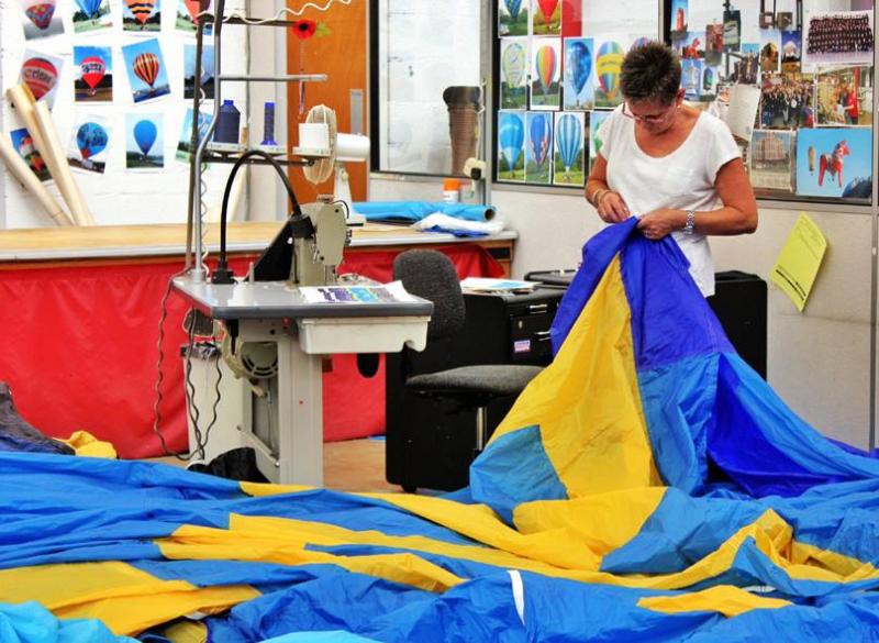 How is a hot air balloon made?