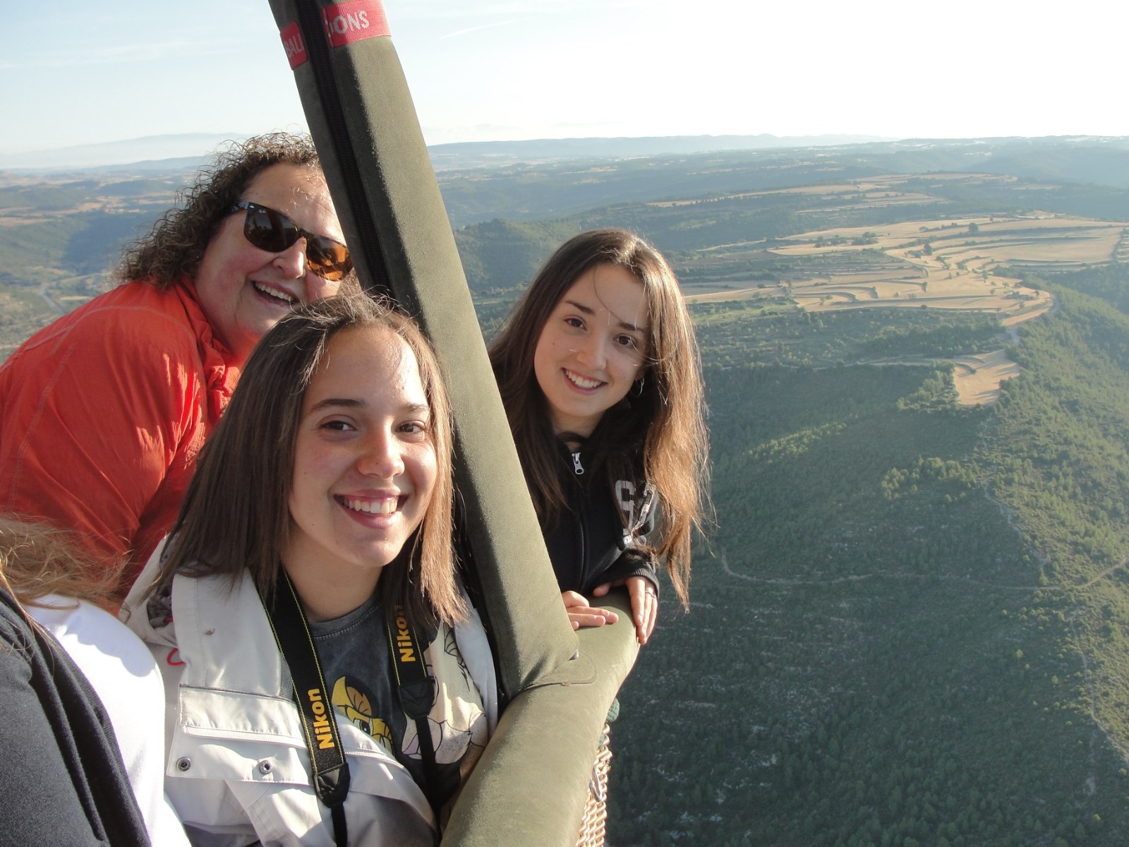 4 Reasons To Schedule a Hot Air Balloon Ride